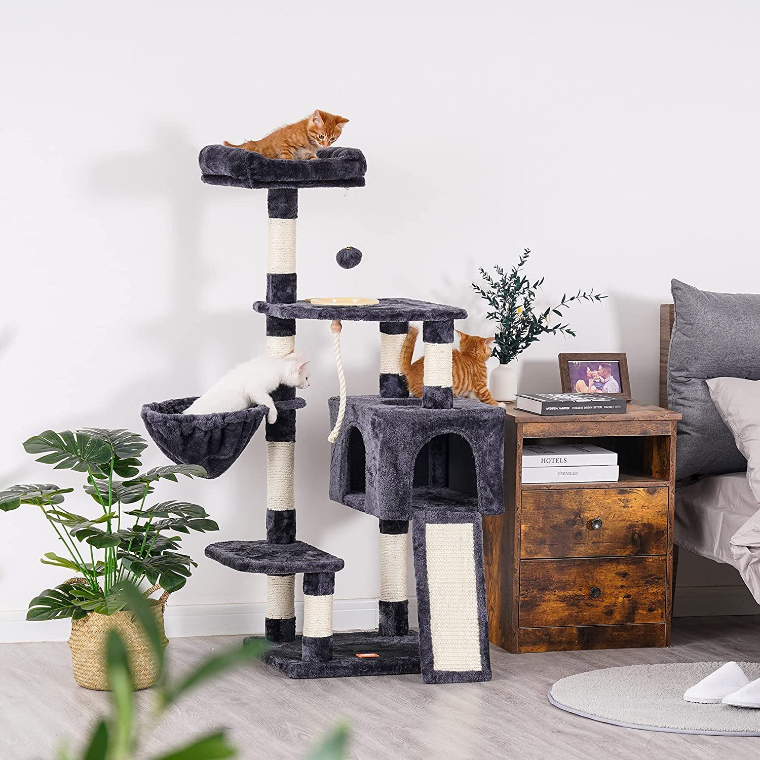 Purr-fect Condo: The Feline High-Rise with Scratchin' Board & Dinner Dish - Smoky Gray Edition!